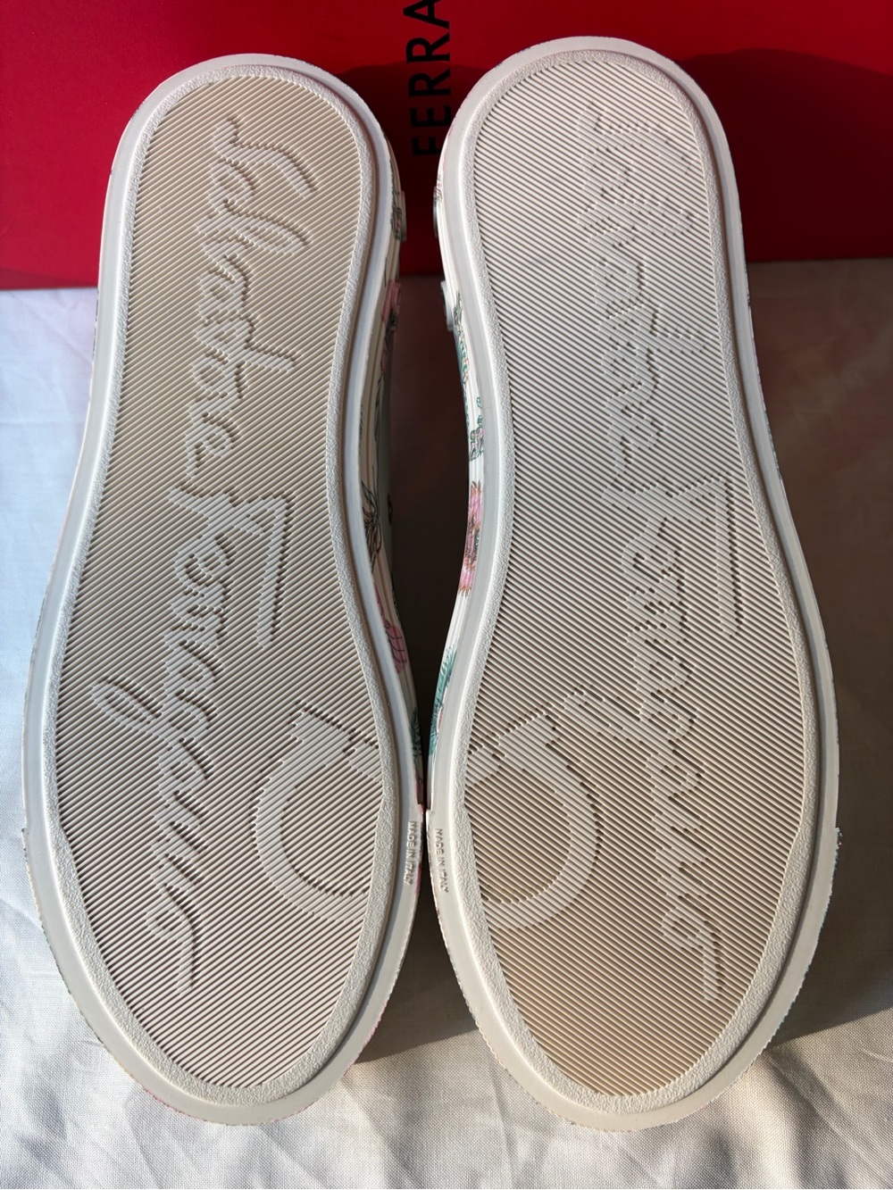 Salvatore Ferragamo White Leather Lace-Up Sneakers with Floral Trim BORG CUBE - Picture 4 of 5